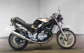 SUZUKI BANDIT 250 Limited GJ74A