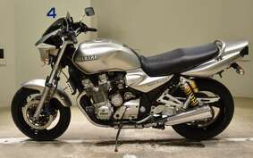 YAMAHA XJR1300 2001 RP03J