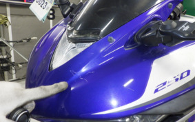 YAMAHA YZF-R25 A RG10J