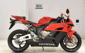 HONDA CBR1000RR 2004 SC57