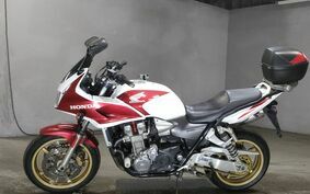 HONDA CB1300SB SUPER BOLDOR 2005 SC54