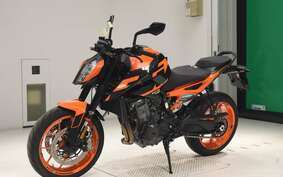 KTM 890 DUKE GP 2023