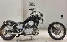 YAMAHA VIRAGO 250 3DM