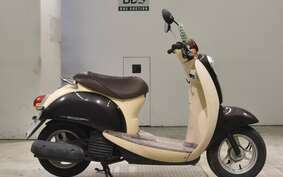 HONDA CREA SCOOPY AF55