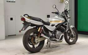 SUZUKI GSX250FX ZR250C