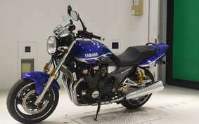 YAMAHA XJR1300 2000 RP03J