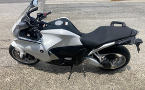 HONDA VFR1200F 2013 SC63