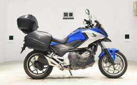 HONDA NC750X D 2017 RC90