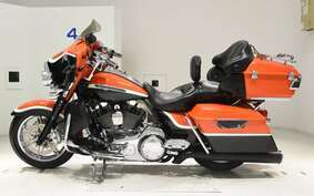 HARLEY FLHTCUSE 1800CVO 2011