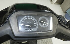 SUZUKI ADDRESS V100 CE13A