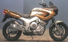 YAMAHA TDM850 Gen.2 2001 RN03J