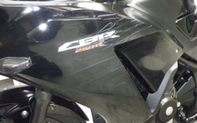 HONDA CBR250R GEN 3 MC41