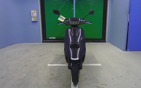 SUZUKI ADDRESS V100 CE13A