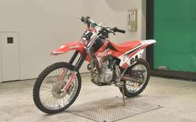 HONDA CRF125F JE03