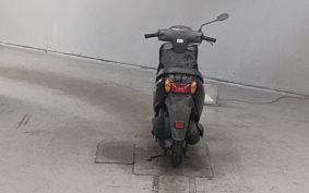 SUZUKI LETS4 CA45A