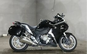 HONDA VFR1200F DCT 2011 SC63