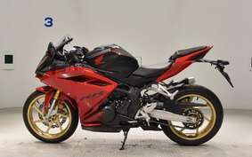 HONDA CBR250RR A MC51