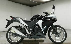 HONDA CBR250R MC41