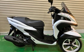 YAMAHA TRICITY 125 SE82J