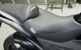 HONDA NC 700 X A 2012 RC63