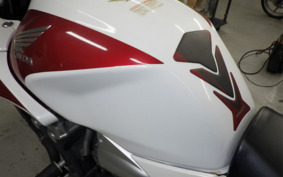 HONDA CB1300SB SUPER BOLDOR A 2013 SC54