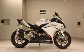 HONDA CBR250RR A MC51