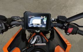 KTM 390 DUKE JPJ40