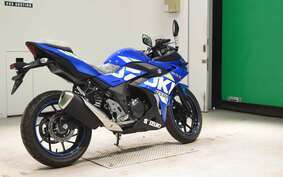 SUZUKI GSX250RA DN11A