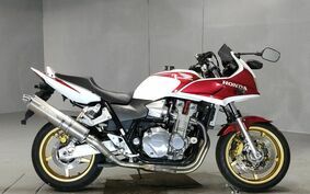 HONDA CB1300SB SUPER BOLDOR 2005 SC54