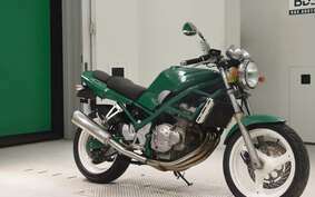 SUZUKI BANDIT 250 GJ74A