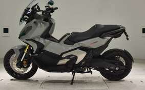 HONDA X-ADV 750 2023 RH10