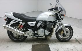 SUZUKI INAZUMA 1200 (GSX1200) 1999 GV76A