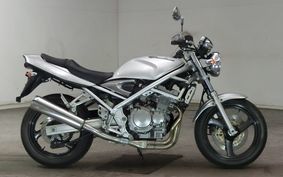 SUZUKI BANDIT 250 GJ77A