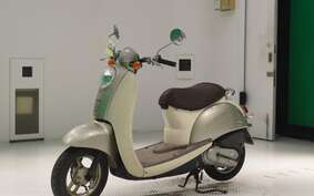 HONDA CREA SCOOPY I AF55