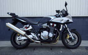 HONDA CB1300SB SUPER BOLDOR 2010 SC54