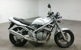 SUZUKI BANDIT 250 GJ77A