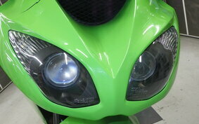 KAWASAKI ZX 10 NINJA R 2010