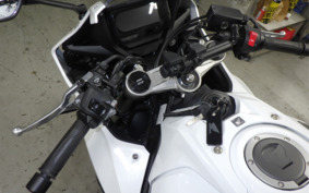 HONDA CBR650R 2023 RH03