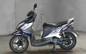 YAMAHA LUVIAS GTX125 不明