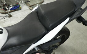 HONDA CBR125R JC50