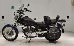 YAMAHA VIRAGO 250 3DM