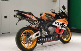 HONDA CBR1000RR 2005 SC57