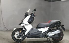 BMW C400X 2019 0C09