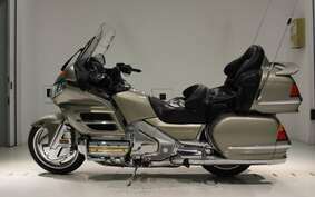 HONDA GL 1800 GOLD WING 2004 SC47