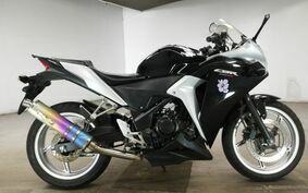 HONDA CBR250R MC41