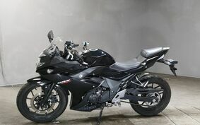 SUZUKI GSX250R DN11A