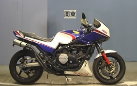 HONDA VF750F 1986 RC15