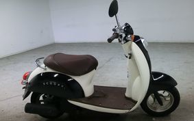 HONDA CREA SCOOPY I AF55