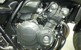 HONDA CB400 SUPER BOLDOR VTEC 2009 NC42