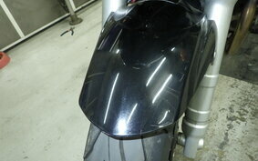 YAMAHA FZS600 FAZER 2005